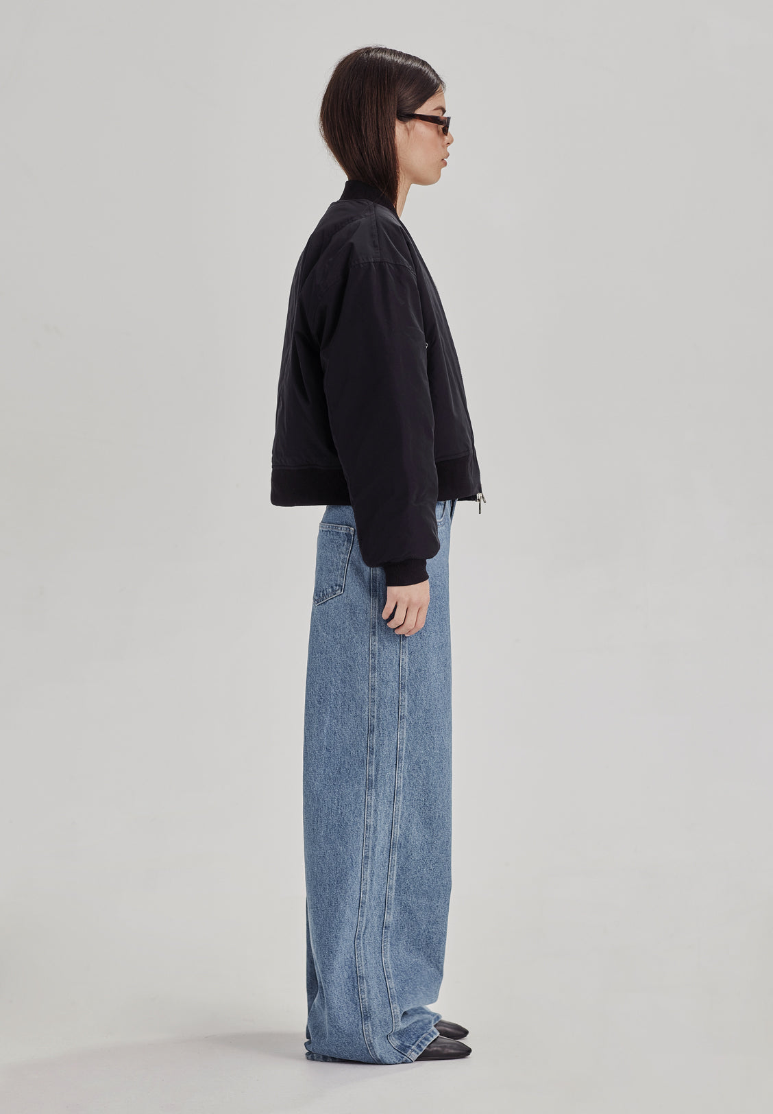 WOMENS CROP BOMBER, BLACK