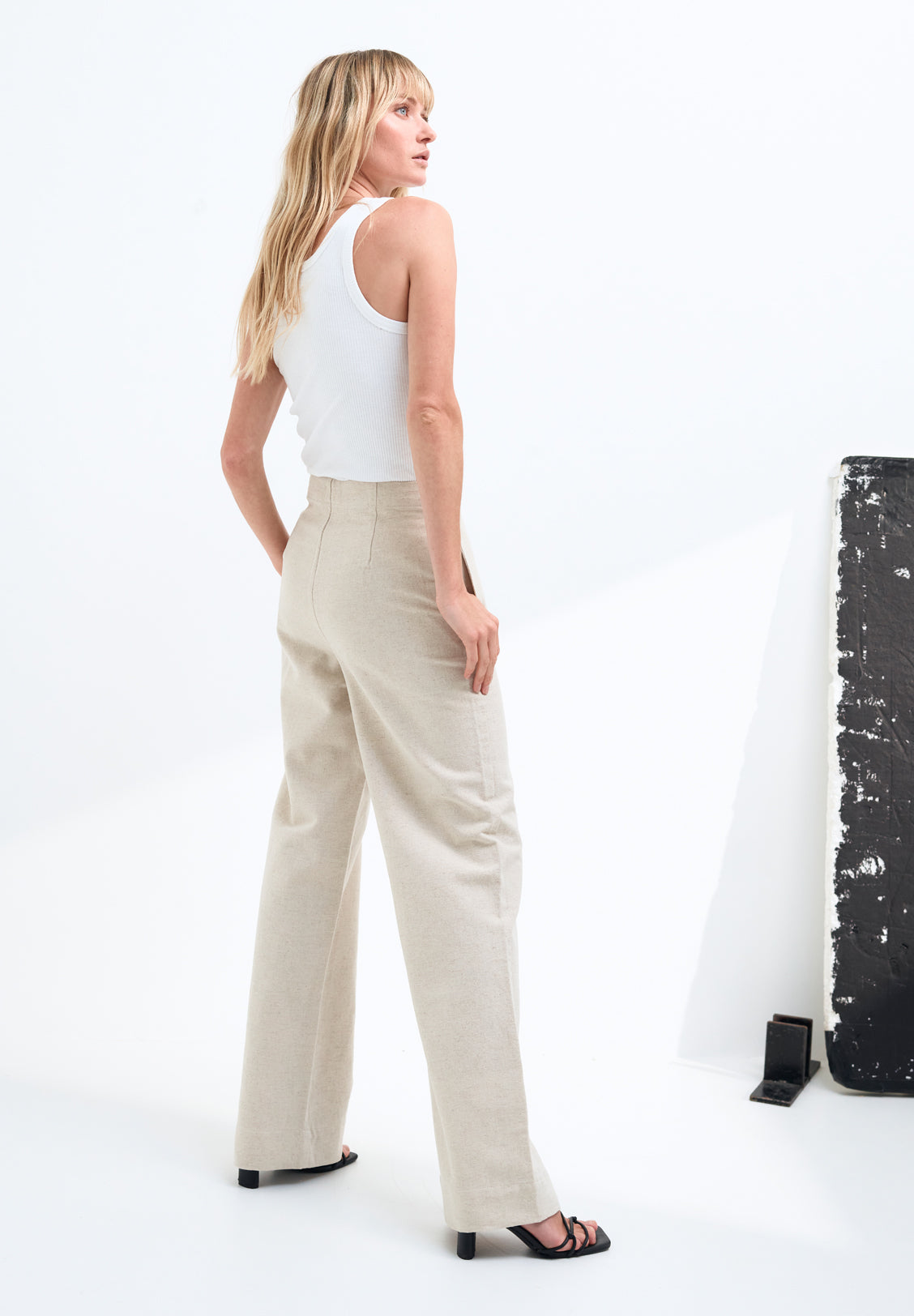 TAILORED RELAXED LEG PANT, NATURAL