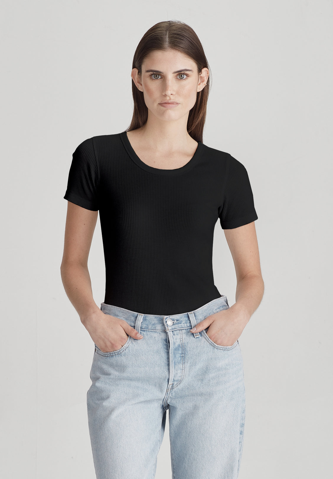 BASE RIB SCOOP TEE, BLACK