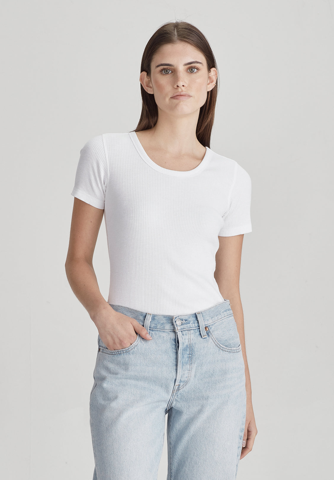 BASE RIB SCOOP TEE, WHITE