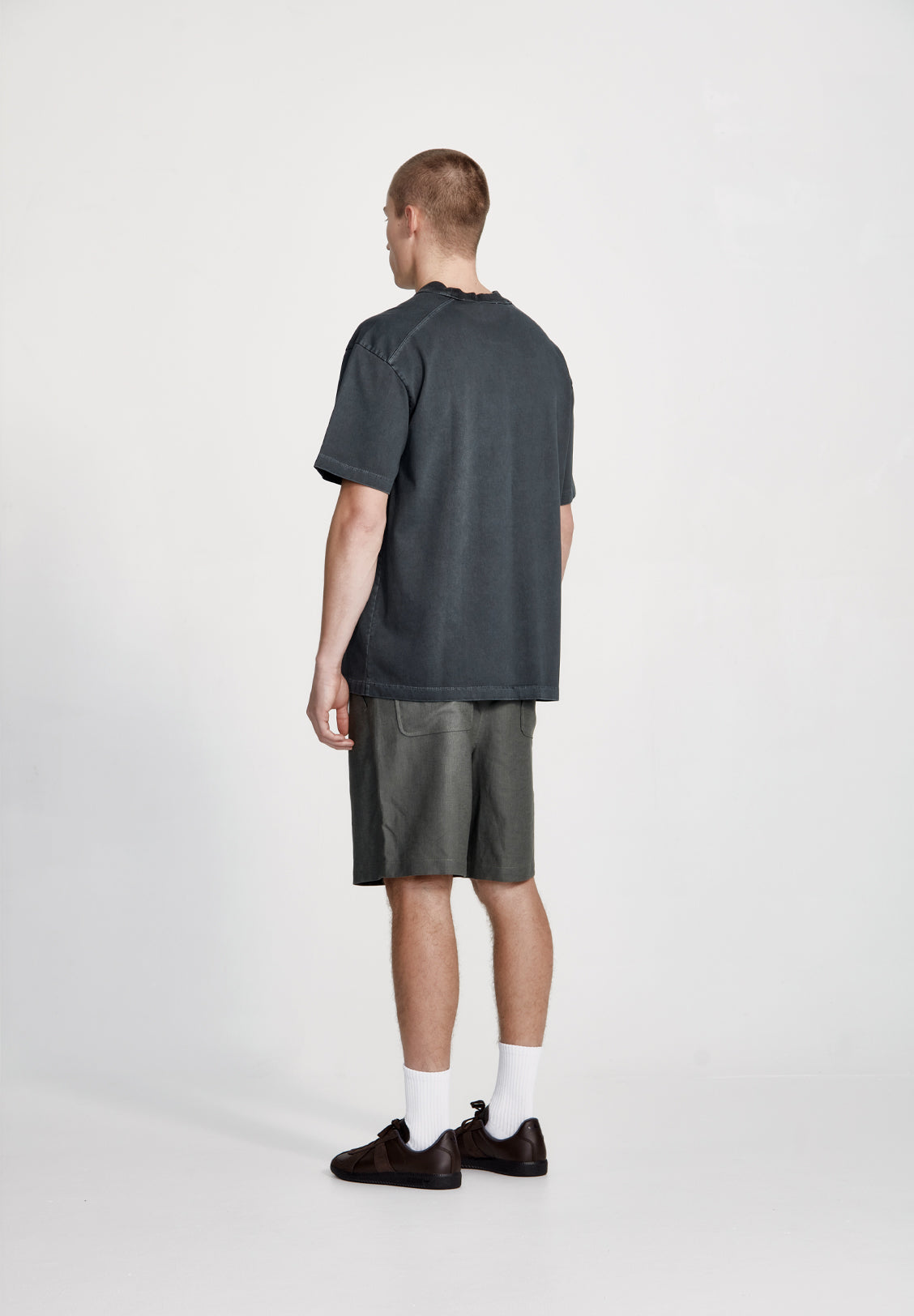 LINEN BLEND STUDIO SHORT, FOG