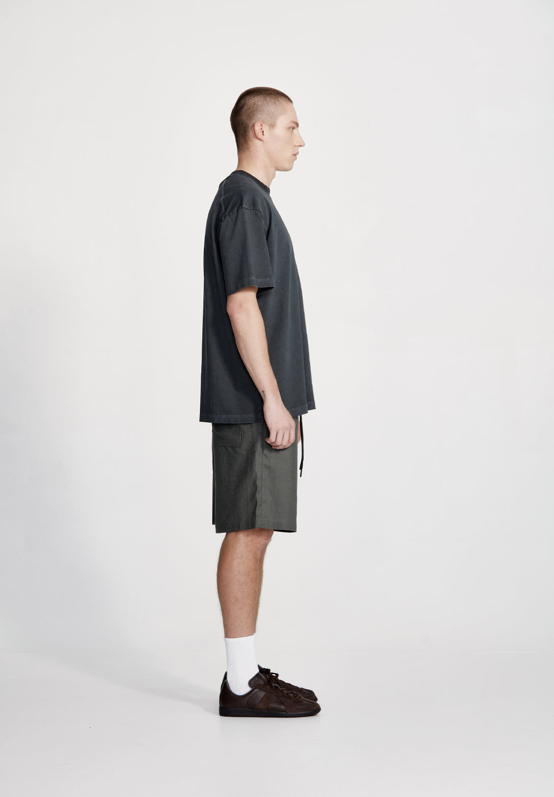 LINEN BLEND STUDIO SHORT, FOG