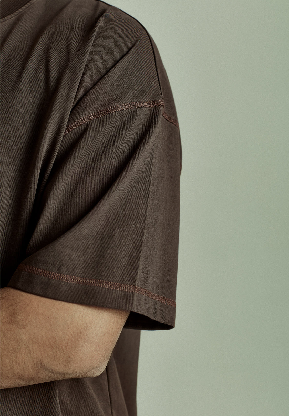 MENS OVERSIZED TEE, COCOA