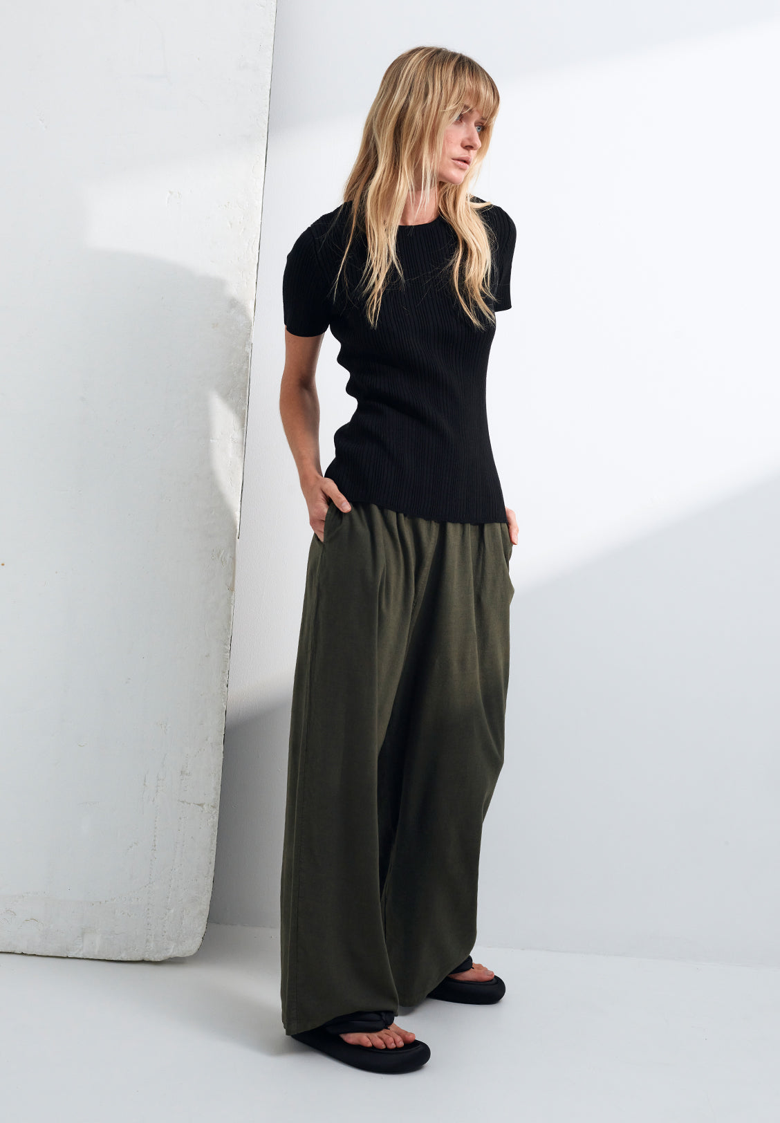 LINEN BLEND PULL ON PANT, OLIVE GREY