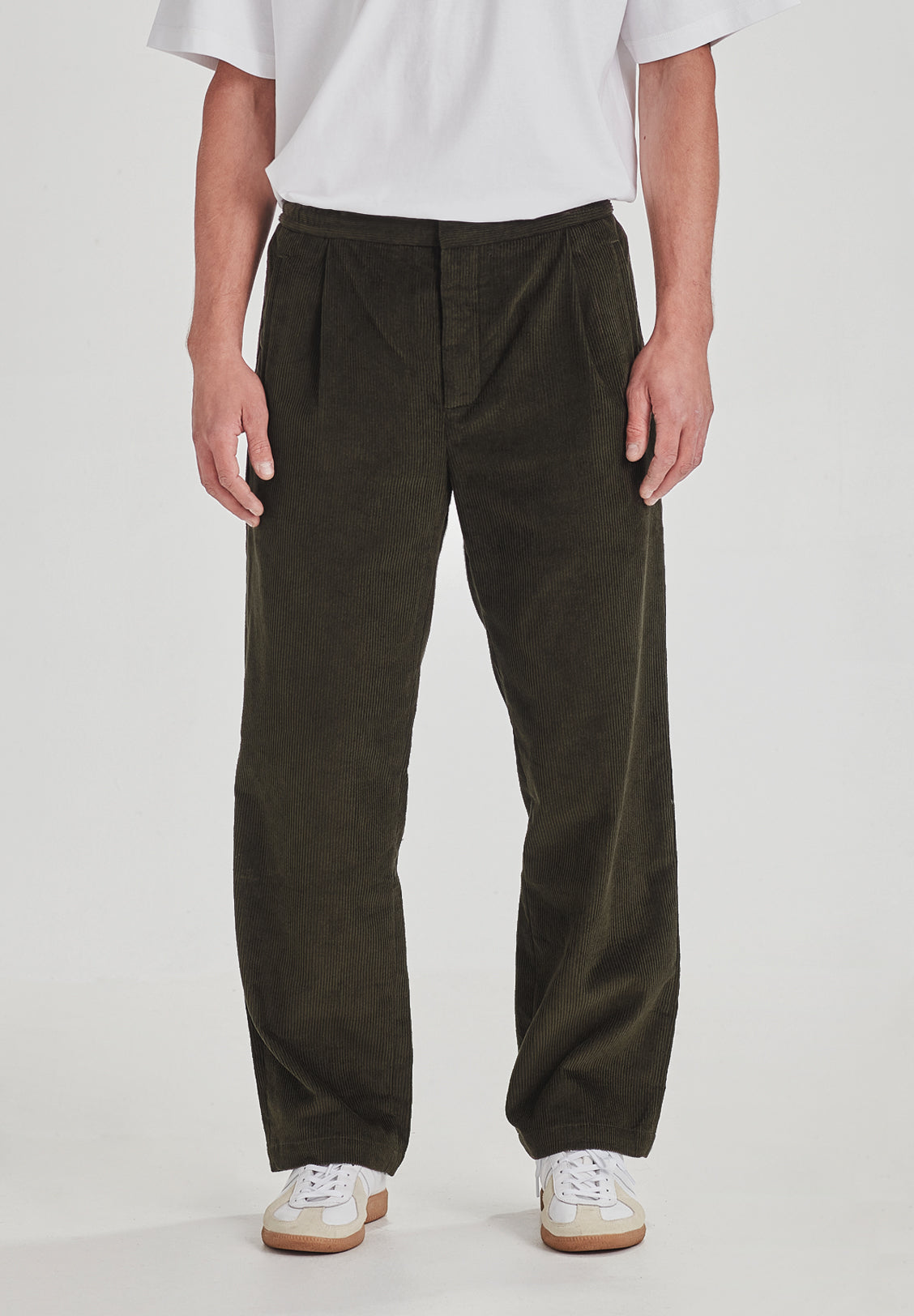 CORD PLEAT FRONT PANT, MOSS