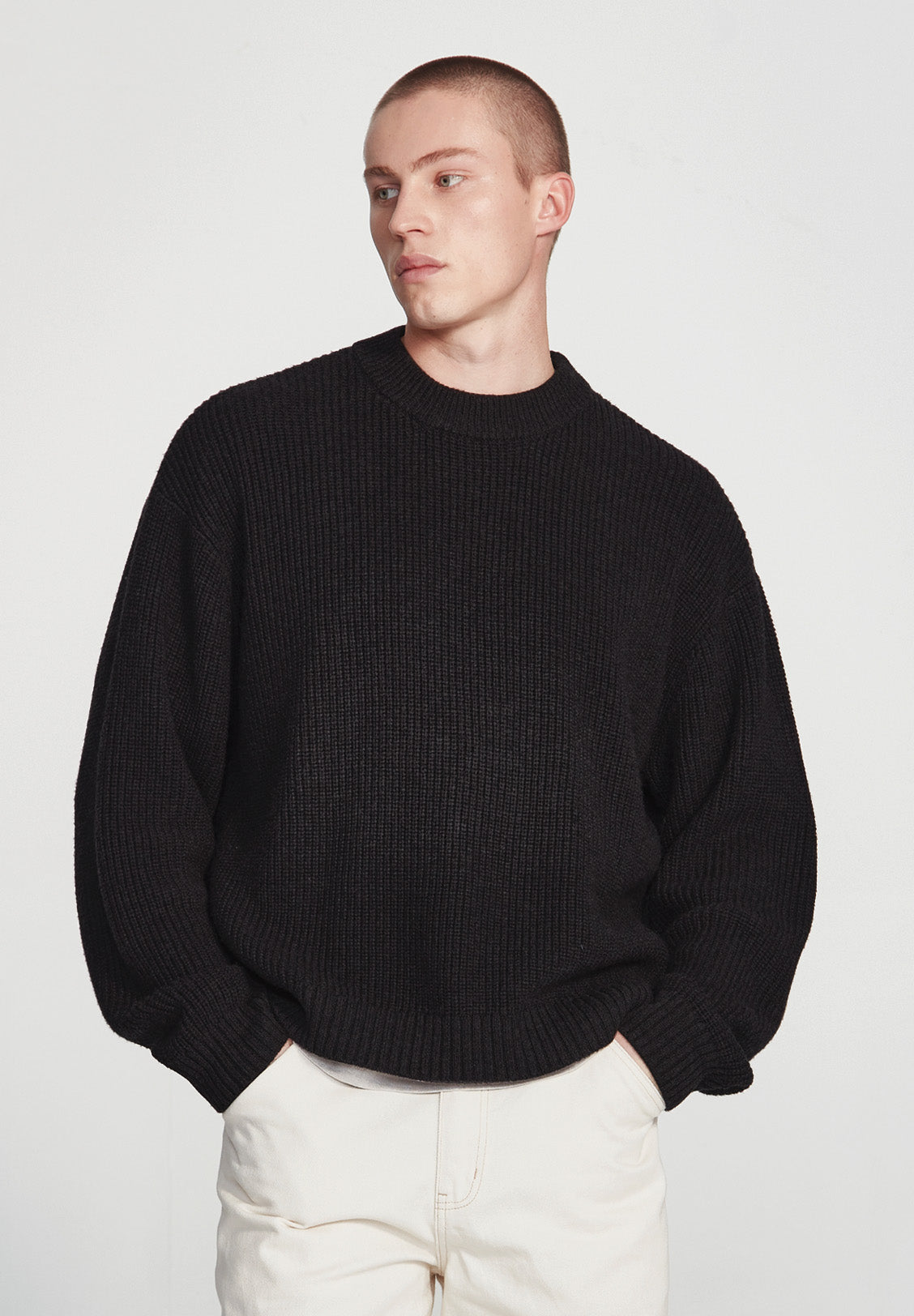 OVERSIZED KNIT JUMPER, BLACK