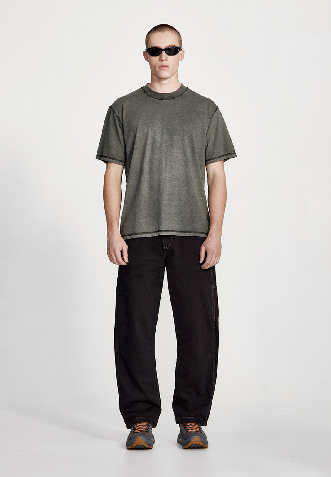 COTTON JERSEY STUDIO TEE, FOG WITH BLACK