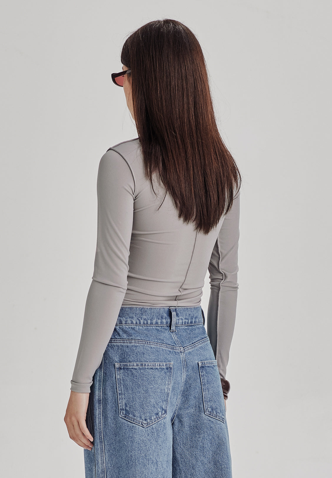 REVERSE LONGSLEEVE, ASH