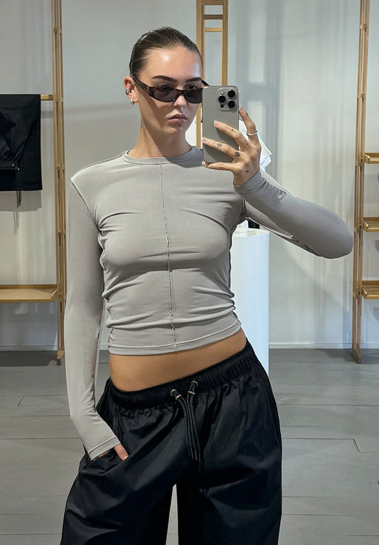 REVERSE LONGSLEEVE, ASH