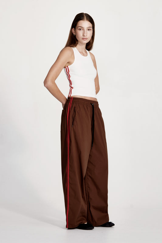 FINE RIB RACER BACK, WHITE WITH RED STRIPE