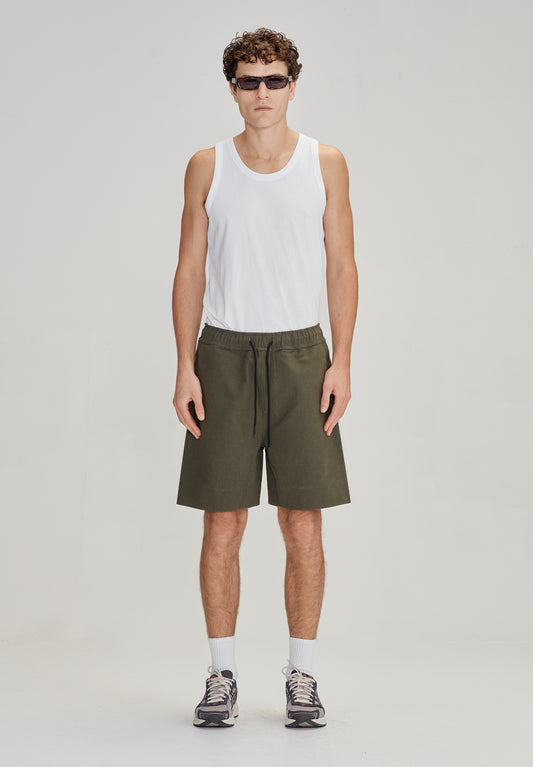 STANDARD WALKSHORT, OLIVE