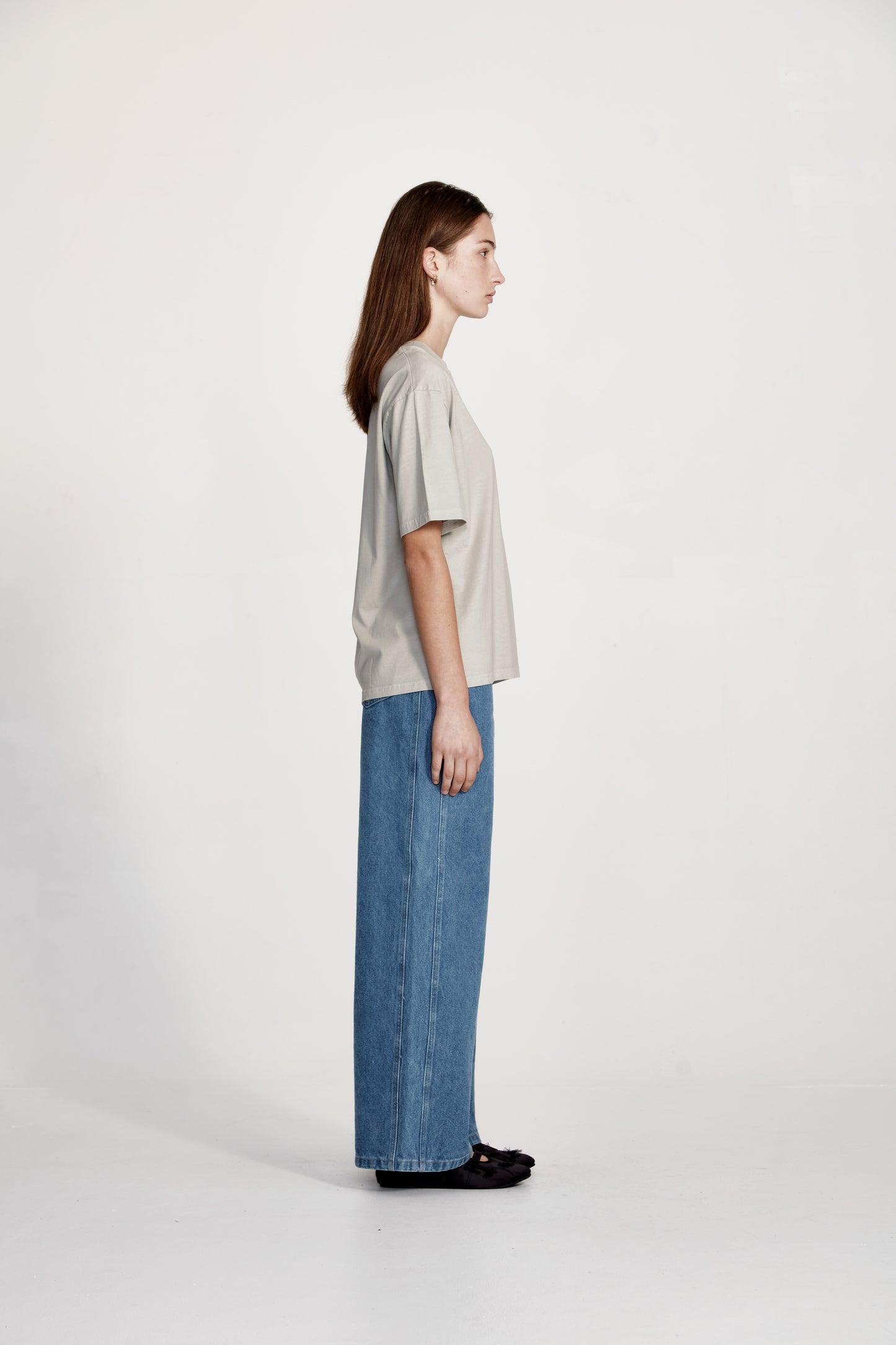 WOMENS RELAXED TEE, STONE