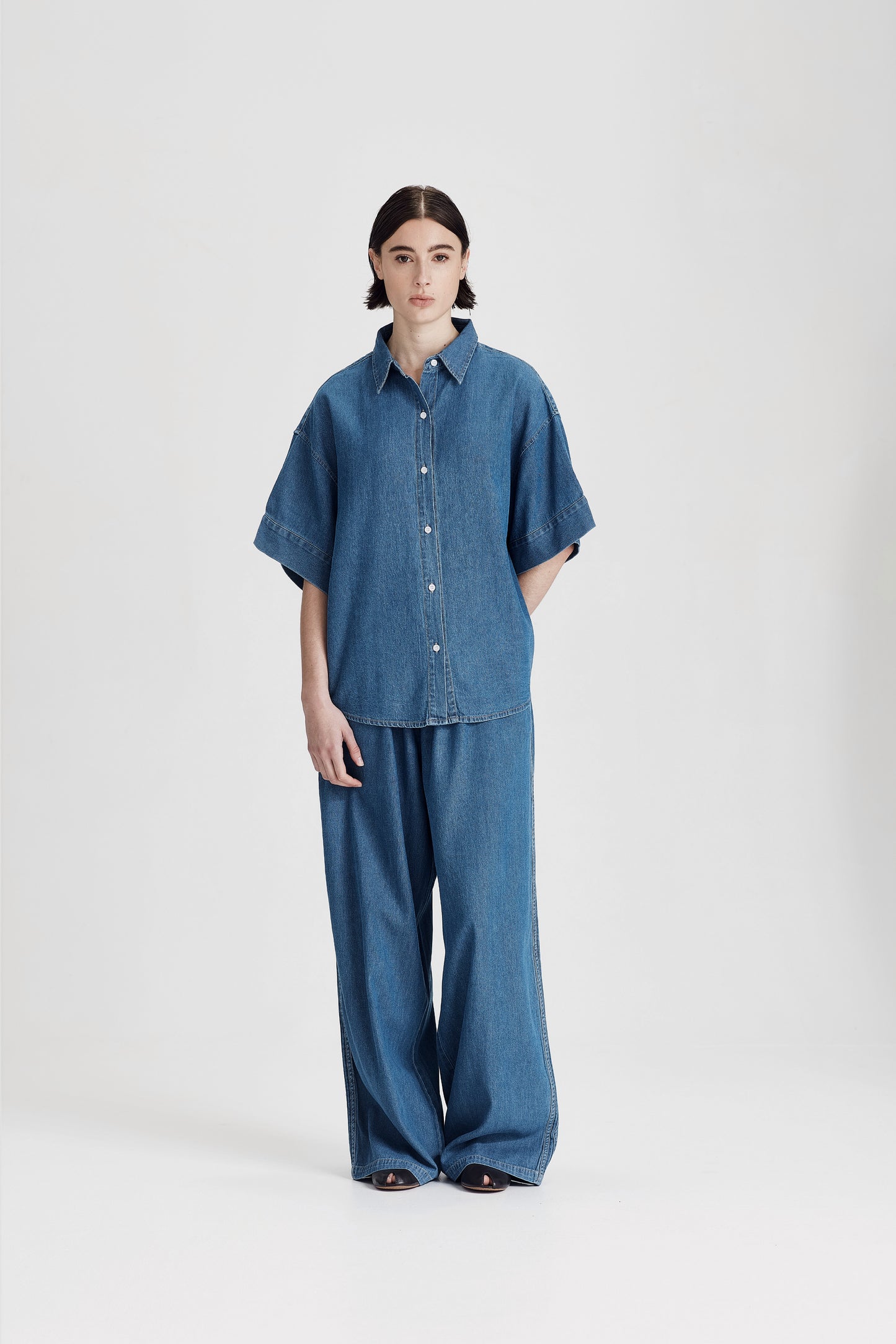 BOYFRIEND SHIRT, CHAMBRAY