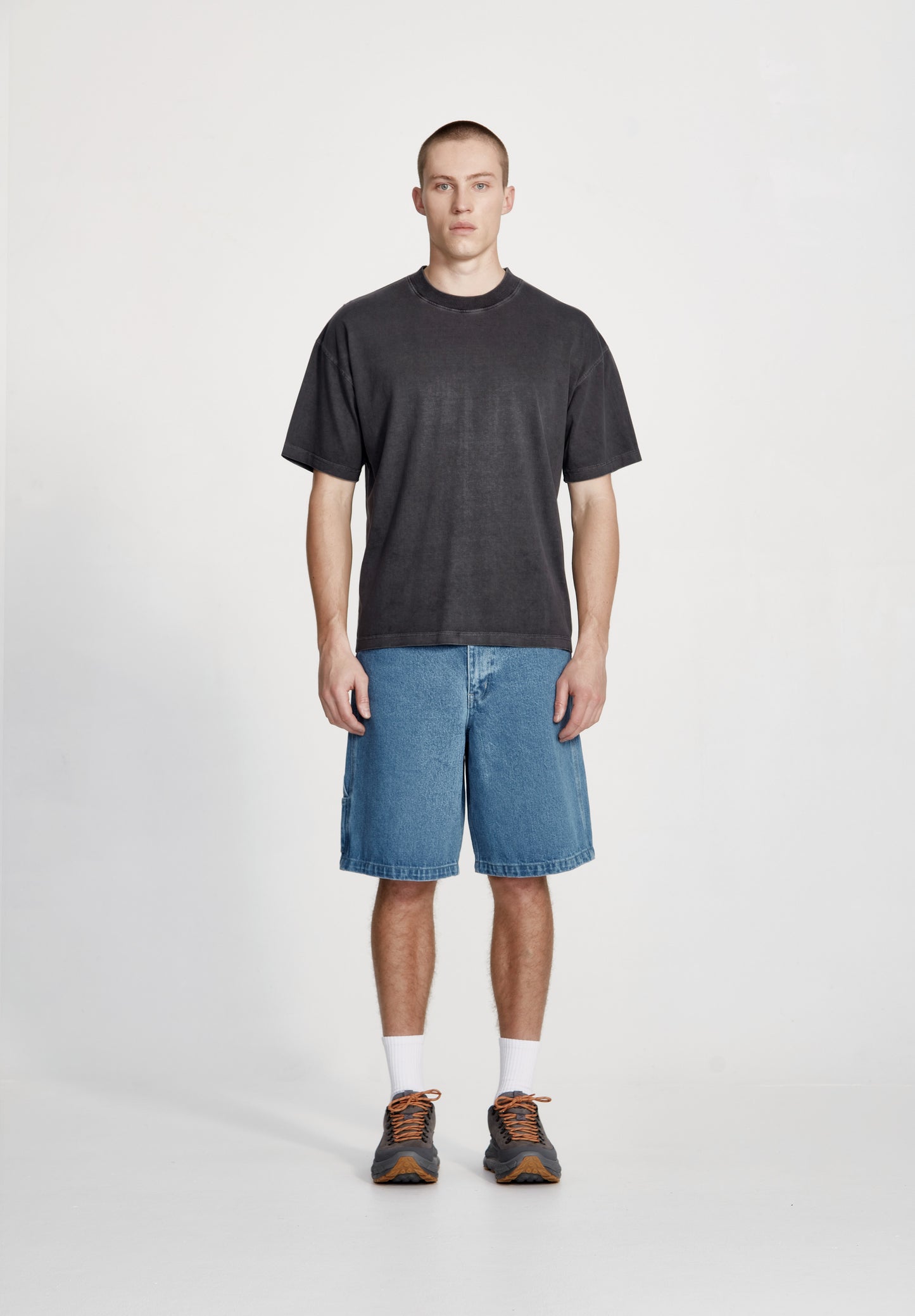 CARPENTER SHORT, MID BLUE RINSE