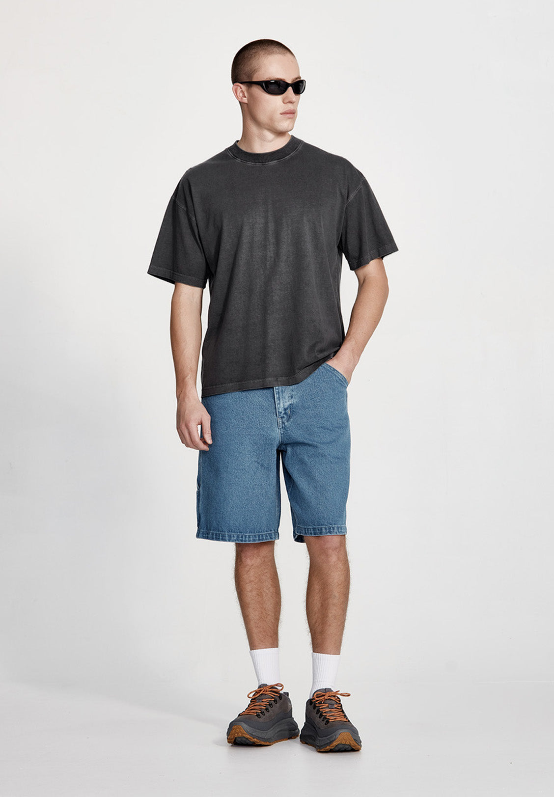 CARPENTER SHORT, MID BLUE RINSE