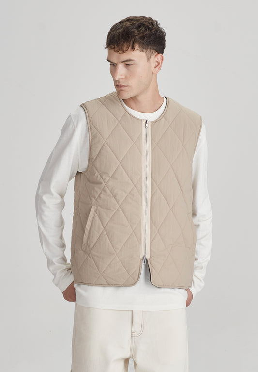 TWO-WAY QUILTED VEST, TAN / BLACK