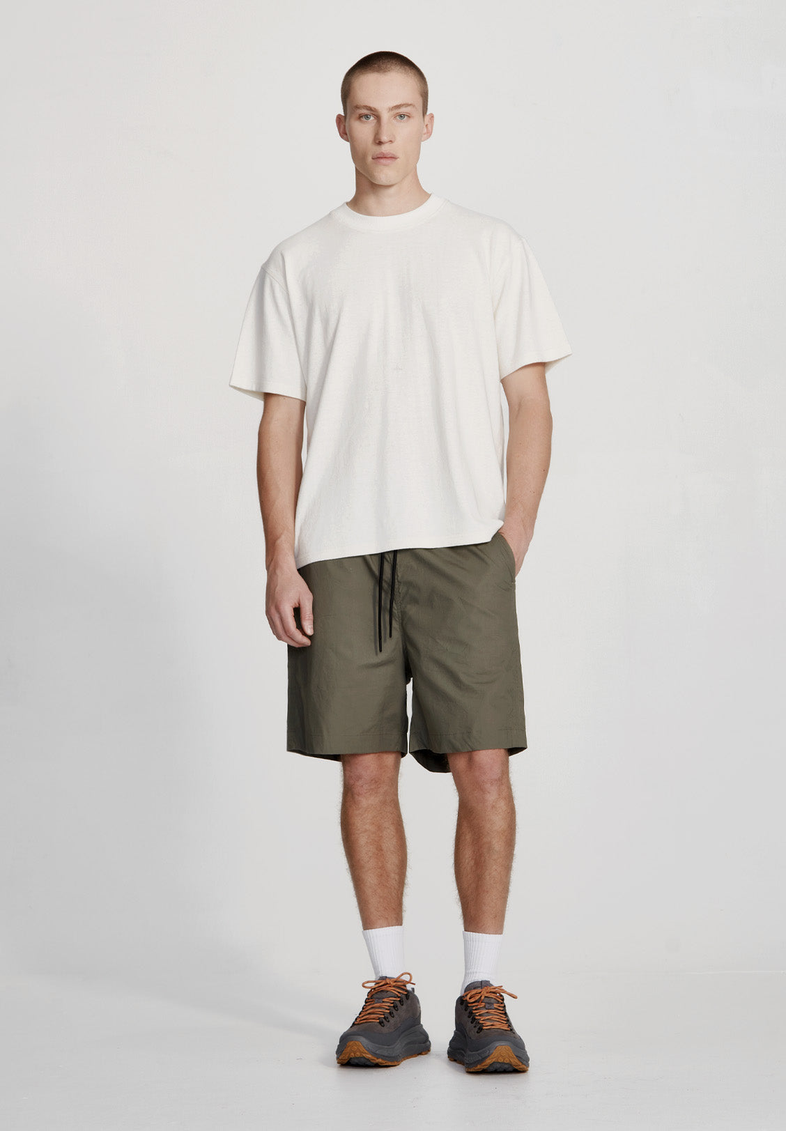 COTTON WALKSHORT, FOG