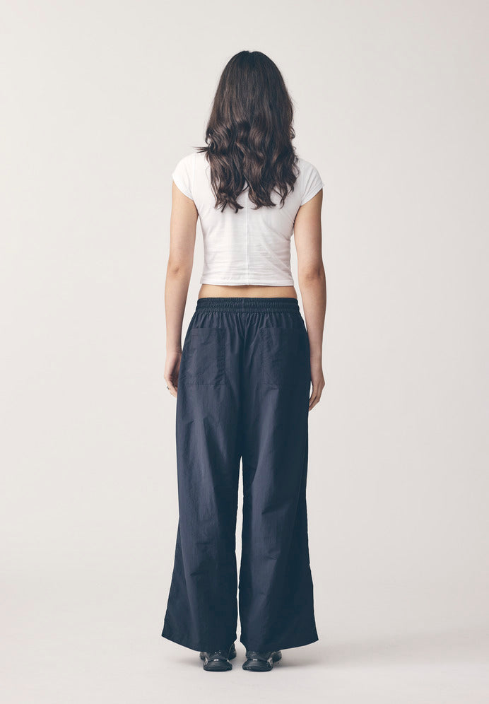 BABY TEE, WHITE - COMMONERS