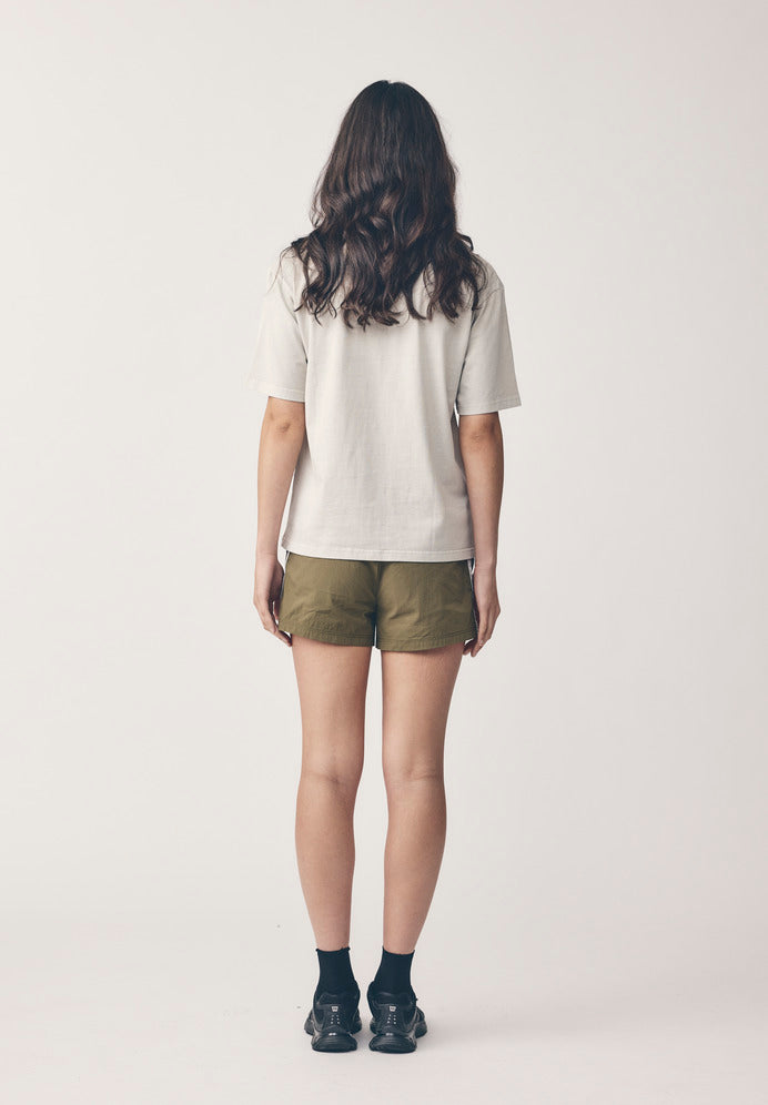 WOMENS REC TRACK SHORT, OLIVE