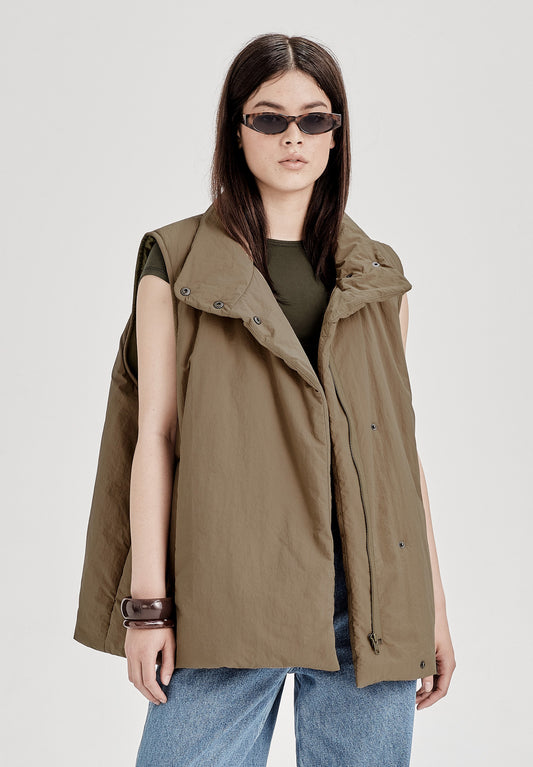 [ PRE-ORDER ] PADDED VEST, TUSSOCK