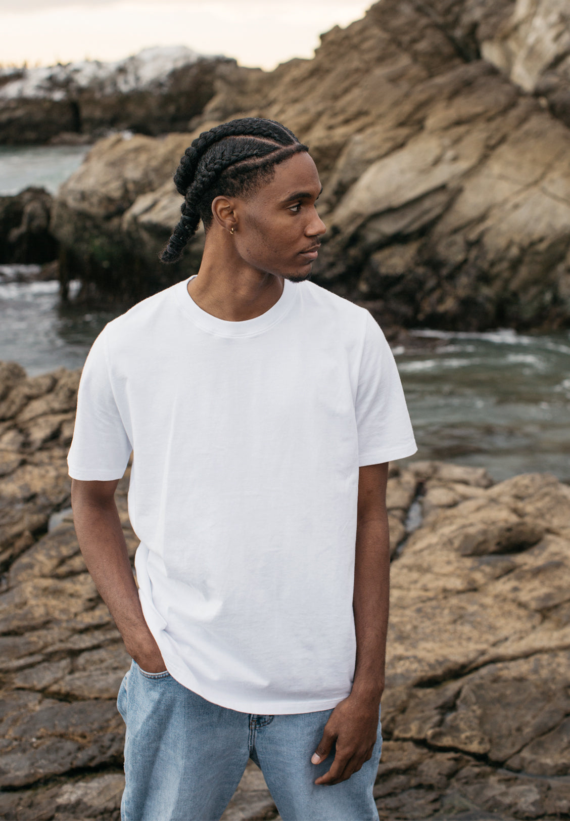 MENS STANDARD TEE, WHITE - COMMONERS